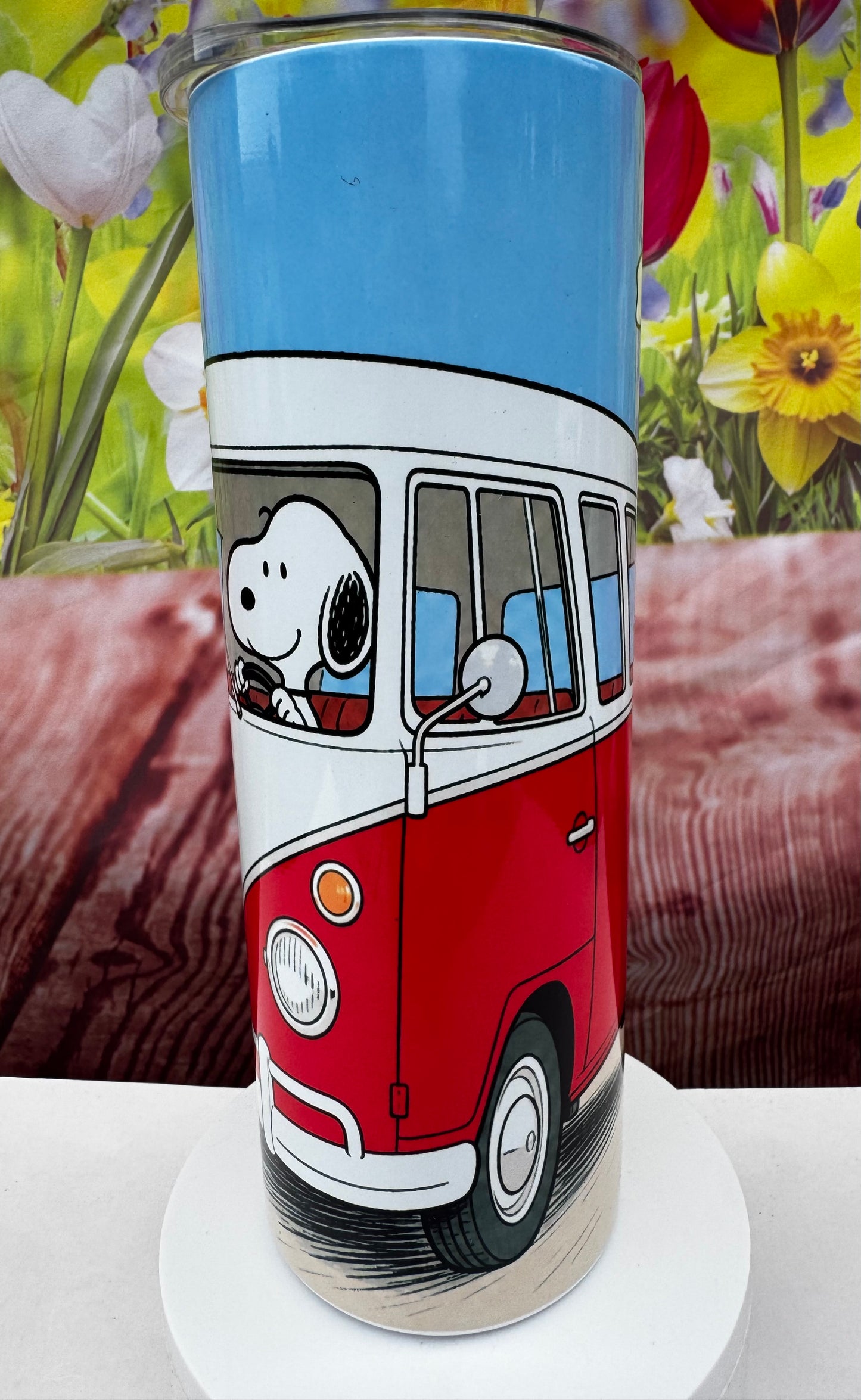 Snoopy and Woodstock Red Volkswagen bus 20 oz