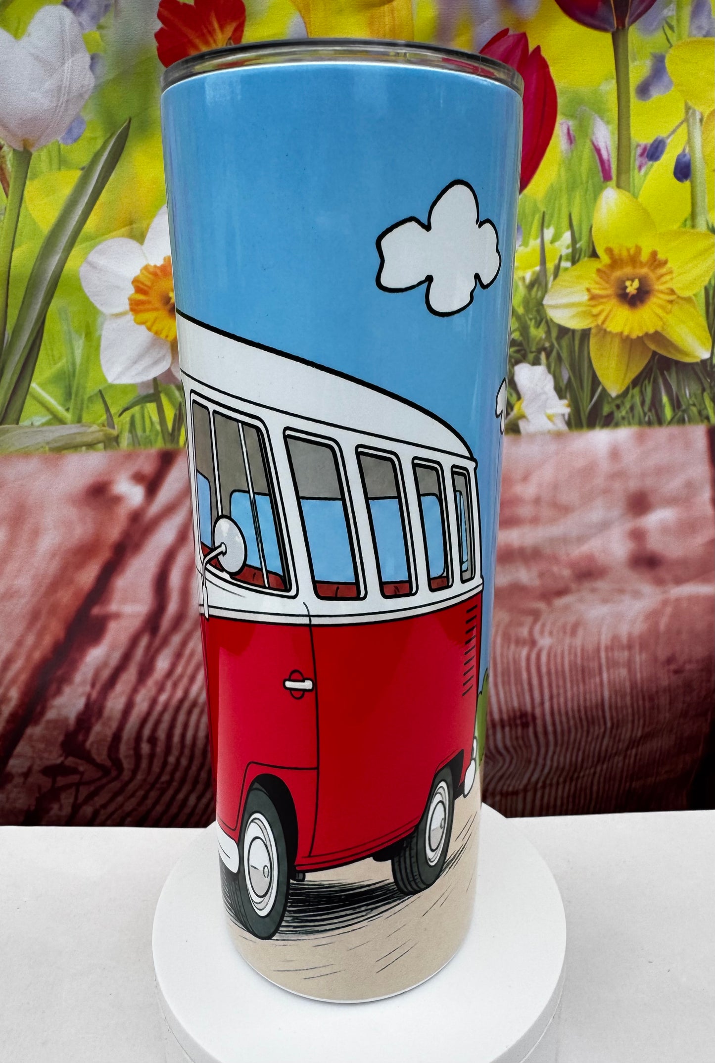 Snoopy and Woodstock Red Volkswagen bus 20 oz